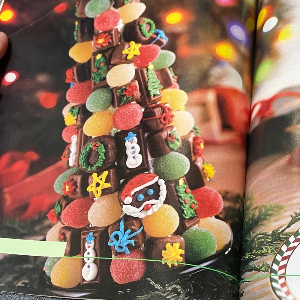 Pillsbury Holiday and Party Cookbook Set